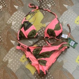 NWT Eidon Banana Leaf Bikini Set